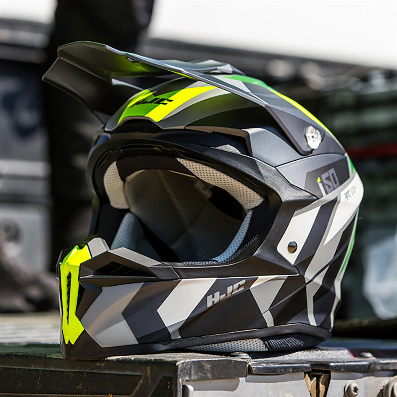 HJC I50 Vanish Off-Road Helmets